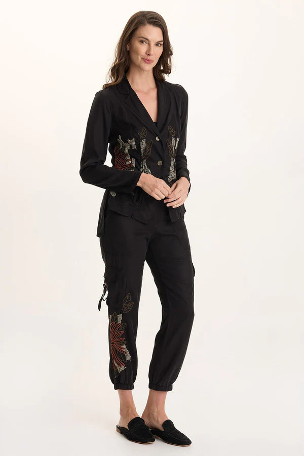 Embroidered Darri Jogger - Black