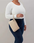 Daisy Daze Wristlet - Frosted Pearl