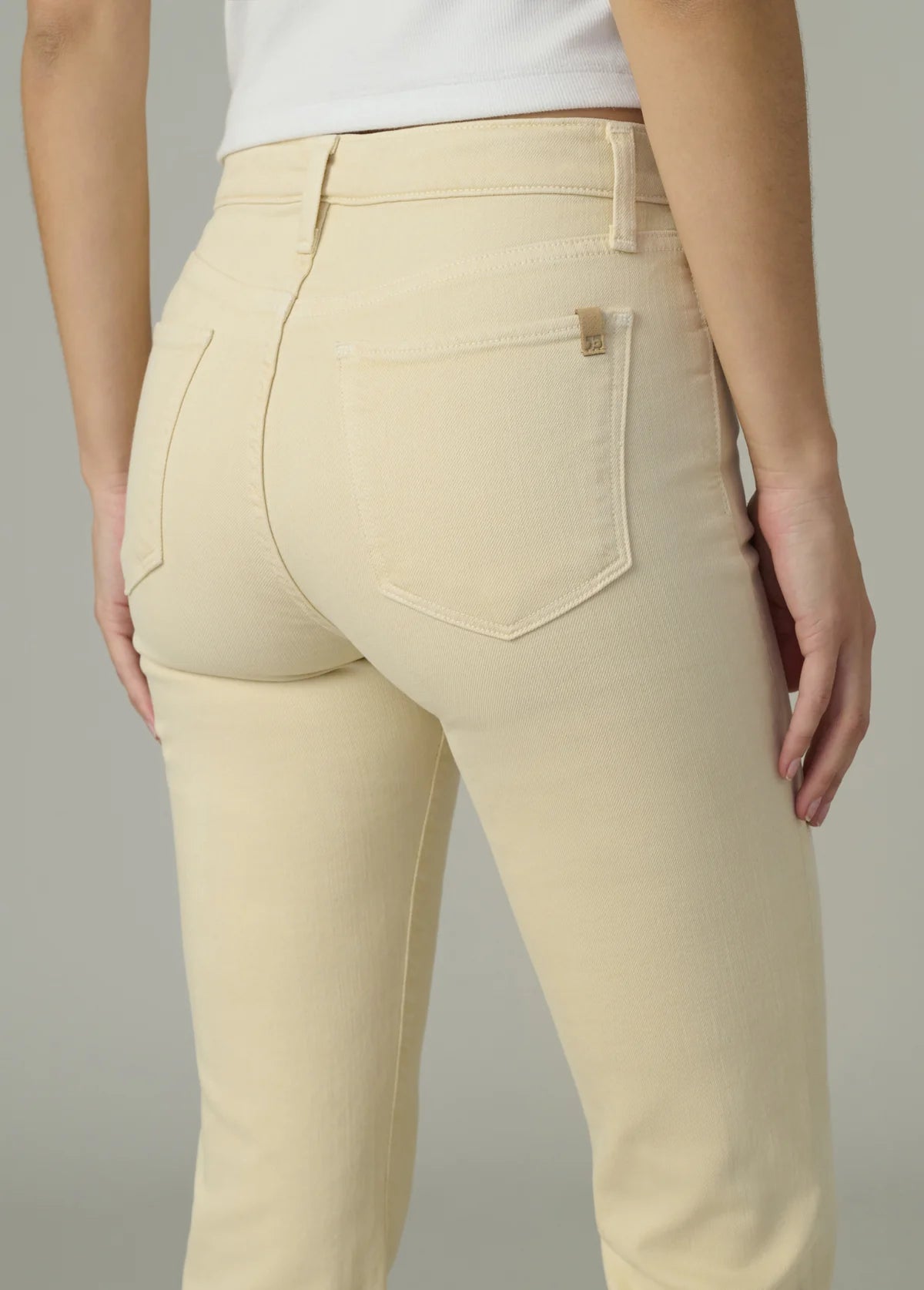 The Callie Crop Bootcut - Creme Brulee