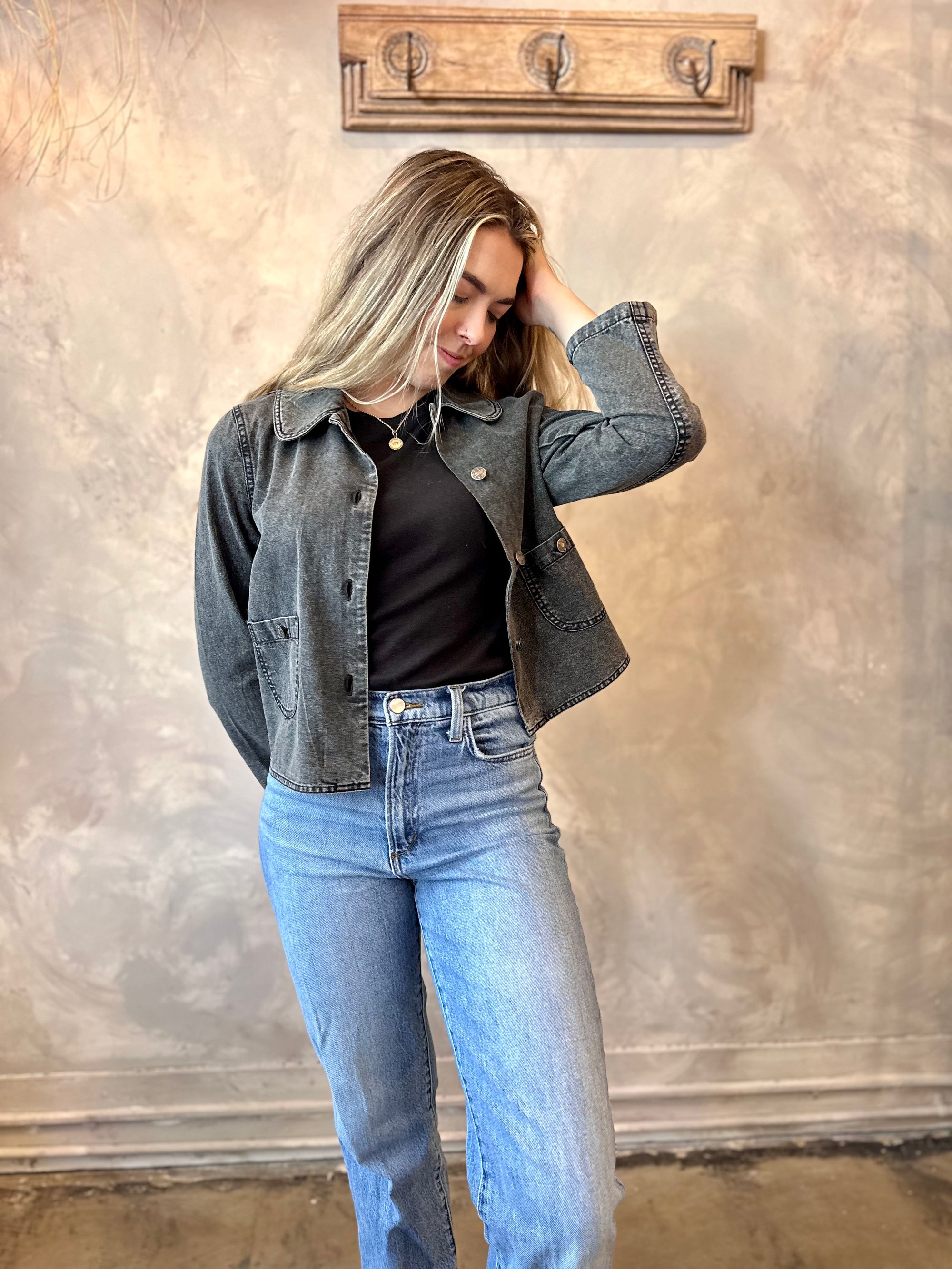 Peter Pan Collar Jacket - Black