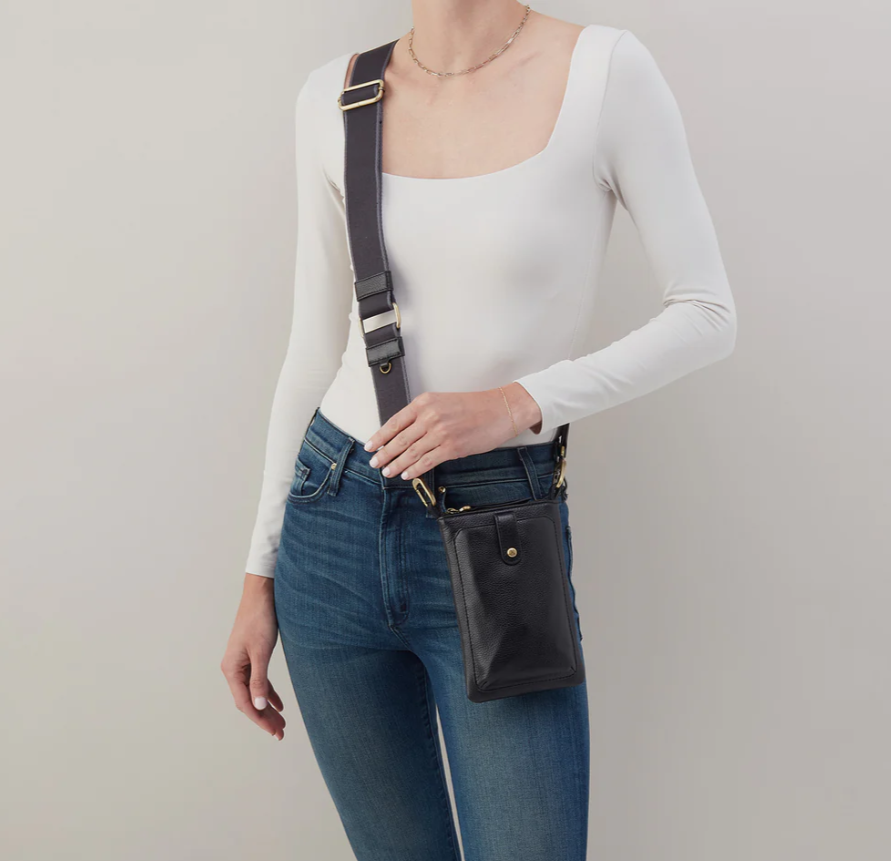 Cass Phone Crossbody - Black