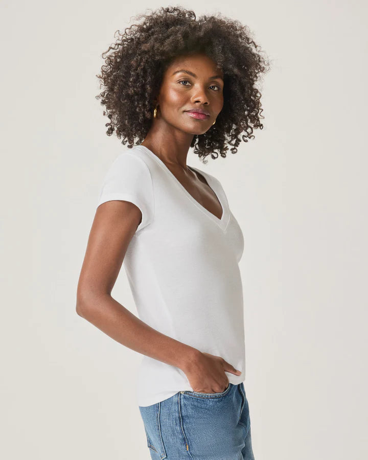 Faye V-Neck - White
