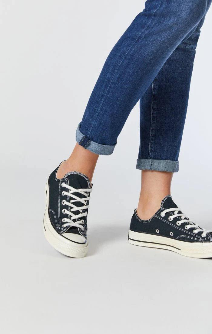 Kathleen Mid Rise - Feather Blue