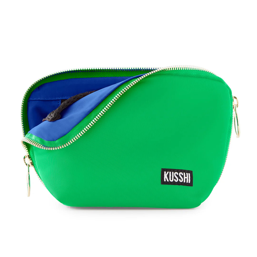 Kusshi Everyday Makeup Bag - Kelly Green & Navy