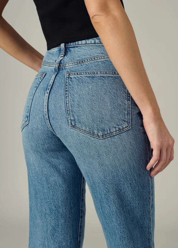 Margot Cuffed Straight Jeans - Showdown