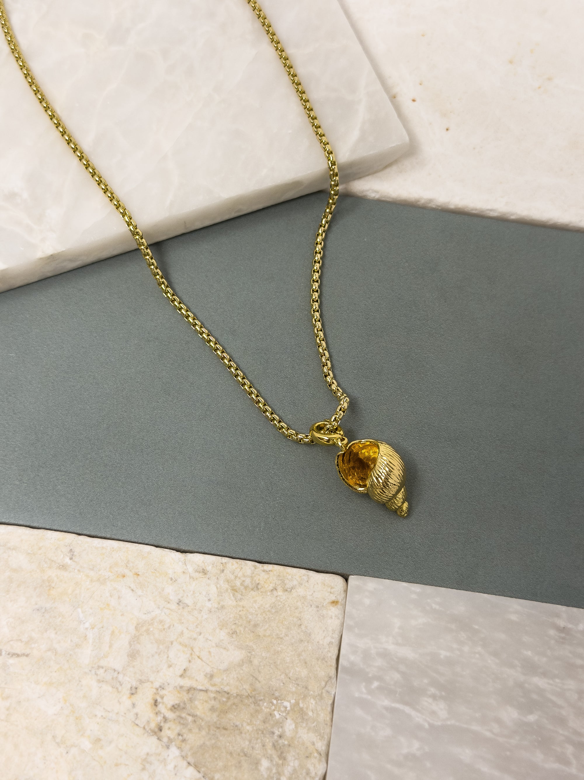 Figgy Conch Shell Charm