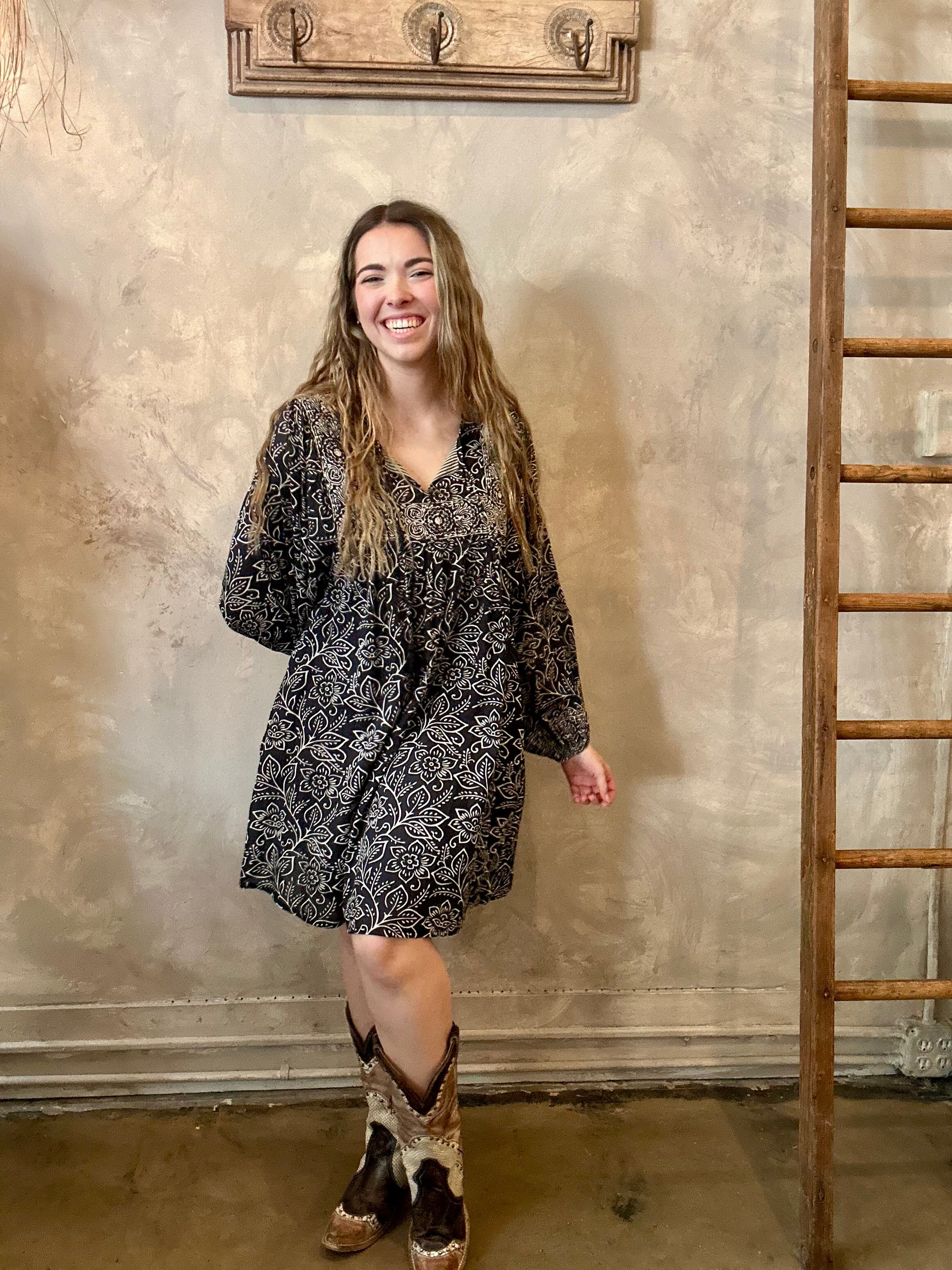 Claudia Dress - Jasmine Nights