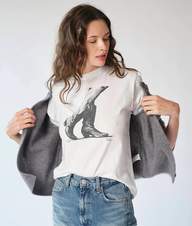 Outlaw Tee