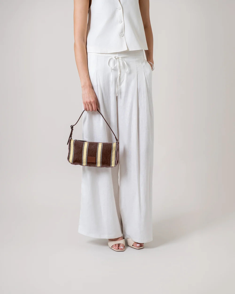 Hana Canvas Shoulder Bag - Vineyard