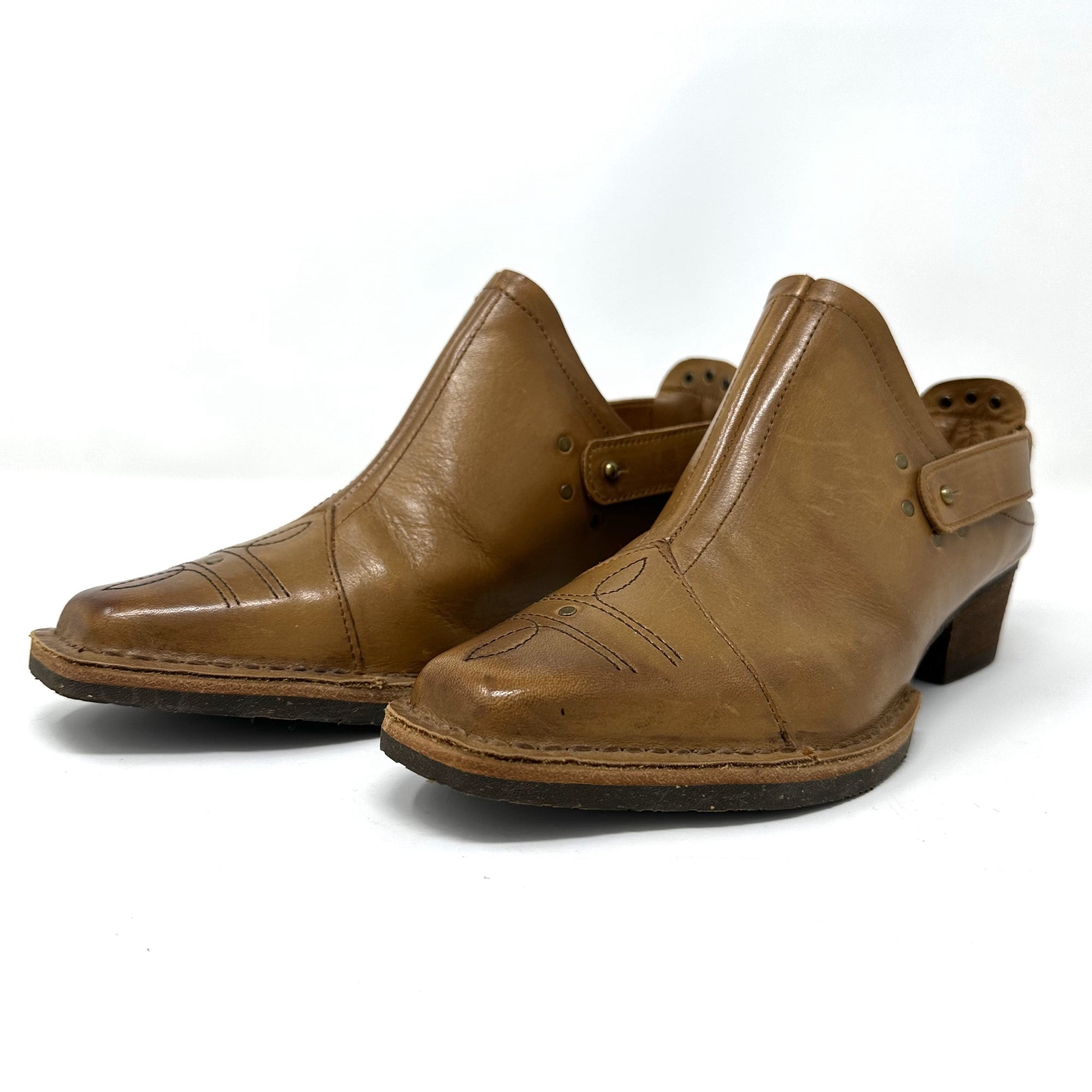 Nubs Western Mule - Camel