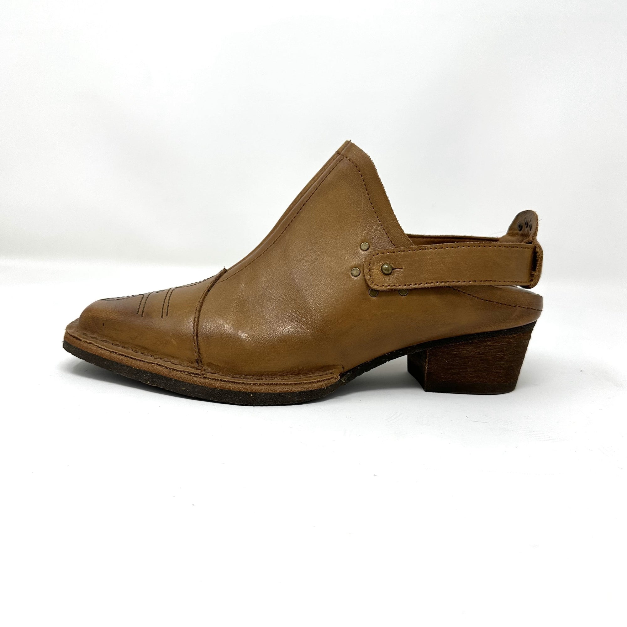 Nubs Western Mule - Camel