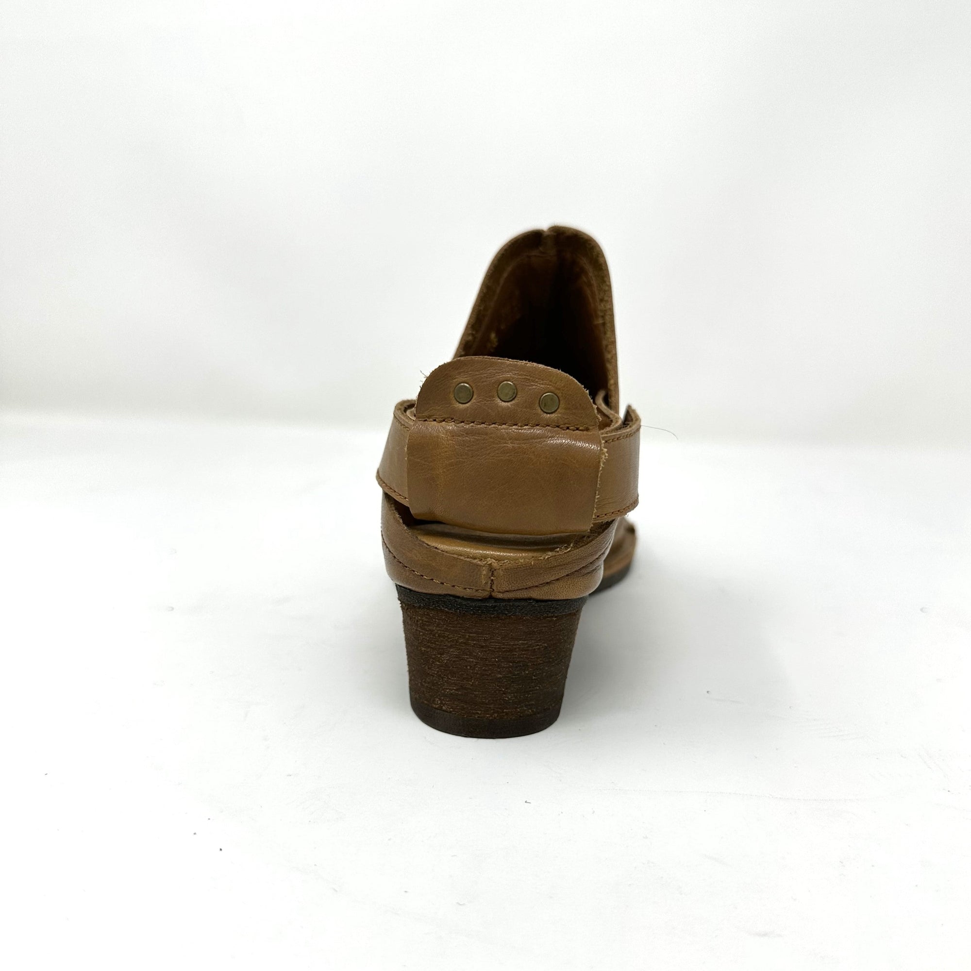 Nubs Western Mule - Camel