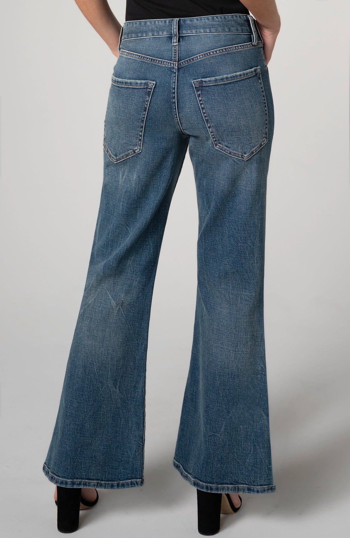 Dakota Flare Jean - Rose Star