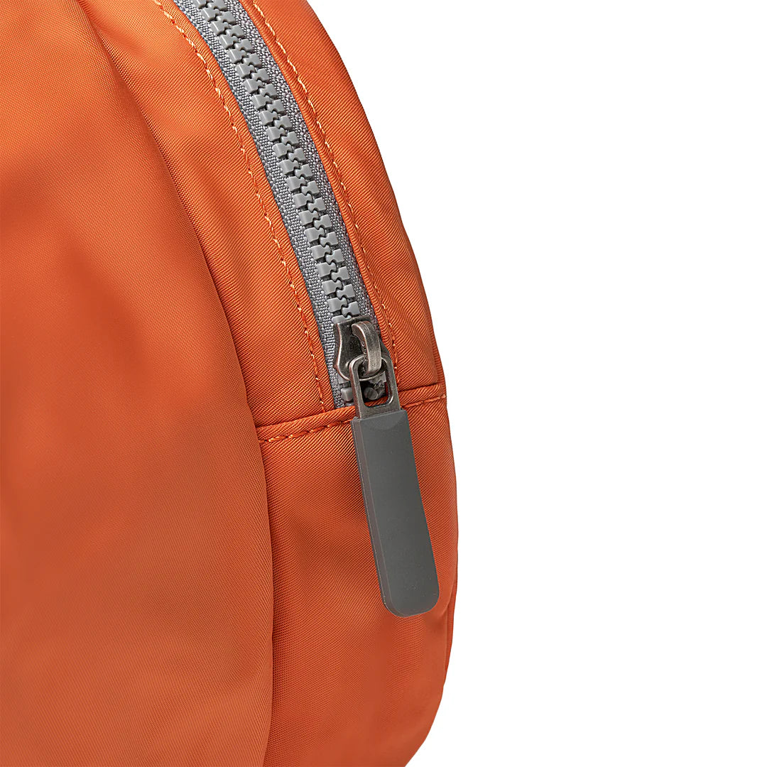 Luton Duffle Medium - Nylon Orange