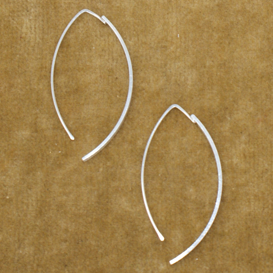 HLS Single Thick Crescent Earring - Small